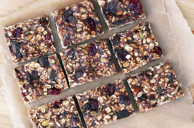 Make Your Own Clean Energy Bars